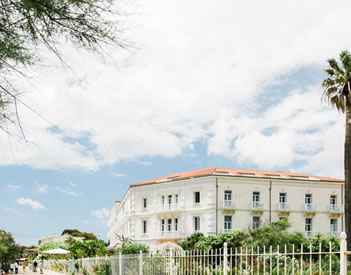 Grand Hotel Des Sablettes Plage, Curio Collection By Hilton